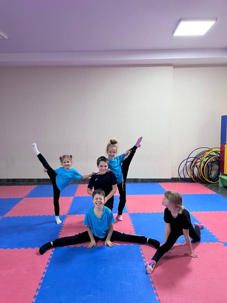 photo_5260647966627191627_y